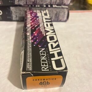 Redken chromatics 4GB GOLD /beige DORE/ beige